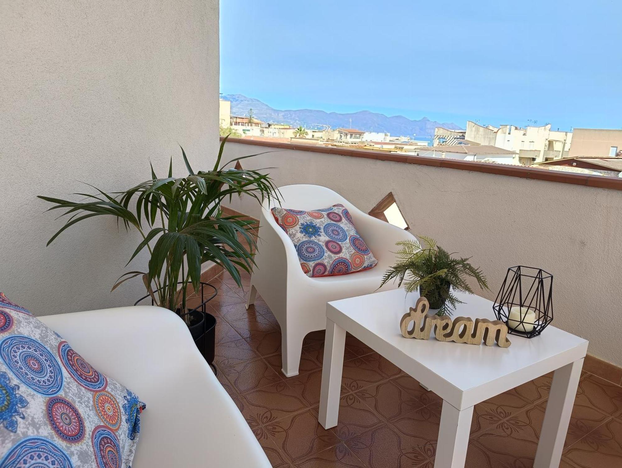 " Limoncello" Appartamento A 150 M Dal Mare ! Perfetto Per Famiglie E Coppie Alcamo Exterior photo